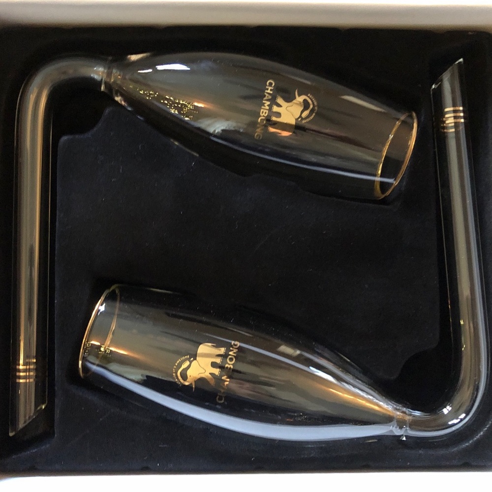 Chambong Classic Champagne Shooters, set of 2, with Wooden Stand, NEW